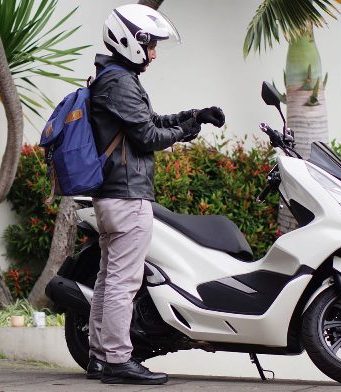 Tips Safety Riding, Cara Aman Saat Akan Berkendara