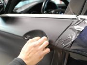 Cara Mudah Lepas Sticker Pada Body Mobil