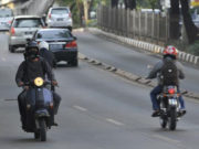 Ini Bahaya Motor yang Melawan Arus