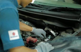 Mendeteksi Power Steering Elektrik Mobil yang Mulai Rusak