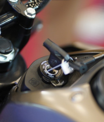 Tips Merawat Kunci Kontak Motor Agar Awet