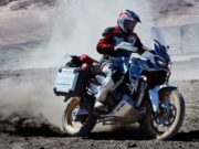 Teknik Tepat Mengendarai Motor yang Memakai Boks