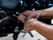 Tanda, Penyebab dan Cara Mengatasi Overheat Motor