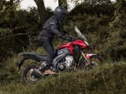 Tips Lancar Naik Motor Kopling di Tanjakan