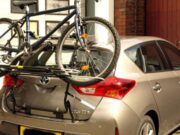 Berikut Cara Pilih dan Pasang Bike Rack Sepeda di Mobil