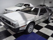 DMC-12 DeLorean Asli Ini Telah Disimpan Sejak 1986