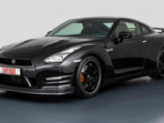 Sebastian Vettel Jual Nissan GT-R Black Edition Aslinya
