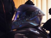 Jangan Letakan Helm Di Tangki Motor
