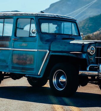 1963-willys-jeep-station-wagon