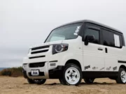 ‘DAFUNDER’ Adalah Honda N-Van Dengan Wajah Land Rover