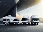 Isuzu Elf 2024 Meluncur Dengan Transmisi Kopling Ganda, Tersedia Powertrain EV