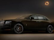 Rolls-Royce Black Badge Ghost Ekleipsis Yang Terinspirasi Oleh Gerhana Matahari.