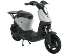 Yulu Gandeng Bajaj Luncurkan Skuter Listrik