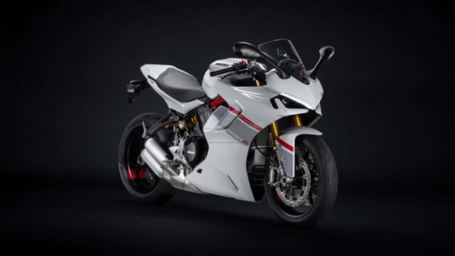 ducati-supersport-950-s---stripe-livery---front-right-angle-view