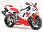 Ulang tahun ke-25 Yamaha R1 dirayakan di Yamaha Racing Experience 2023