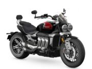 Triumph Perbarui Warna Jajaran Roadster, Rocket, dan Adventure