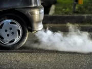 Penyebab Asap Putih Keluar pada Knalpot Mobil