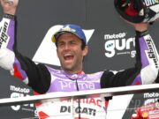 Johann Zarco menang untuk pertama kalinya di MotoGP
