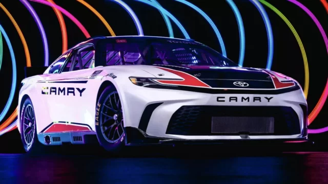 2024-Toyota-Camry-NASCAR-Cu-1024x576