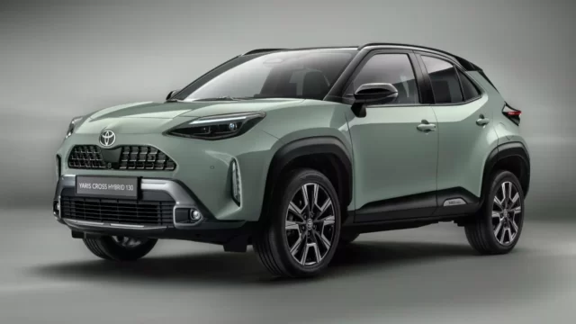 2024-Toyota-Yaris-Cross-Premiere-Edition-1s-1536x864