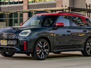 Mini Countryman Baru John Cooper Works DenganTenaga Lebih Besar Dan Mode Go-Kart