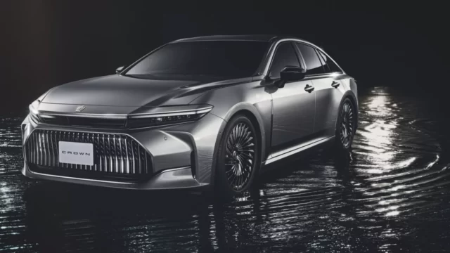 Toyota-Crown-sedan-Japan-00010-1536x864