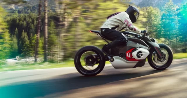 p90354710-highres-bmw-motorrad-vision-1024x536