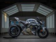 Ducati dan Automobili Lamborghini bersatu atas nama karya seni Paolo Troilo