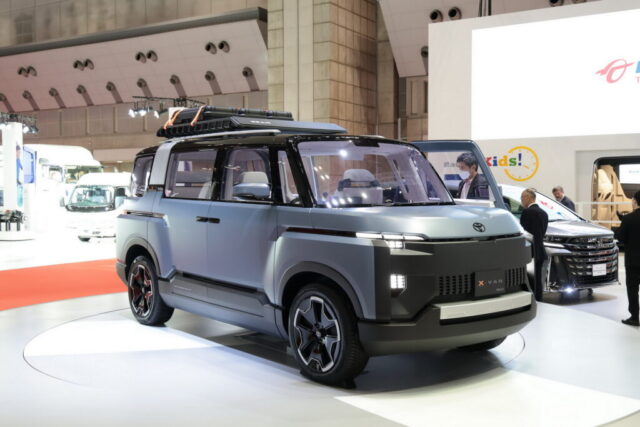 https___www.carscoops.com_wp-content_uploads_2024_03_2023-Toyota-X-Van-Gear-Concept-2-1024x683