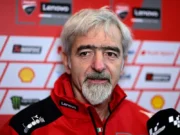 Marc Marquez berbaju merah di tahun 2025?