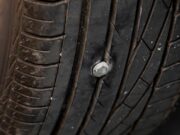 Kenali Metode Tambal Ban Tip Top pada Mobil