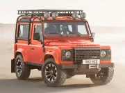 Land Rover Hadirkan Kembali Defender V8 yang Legendaris
