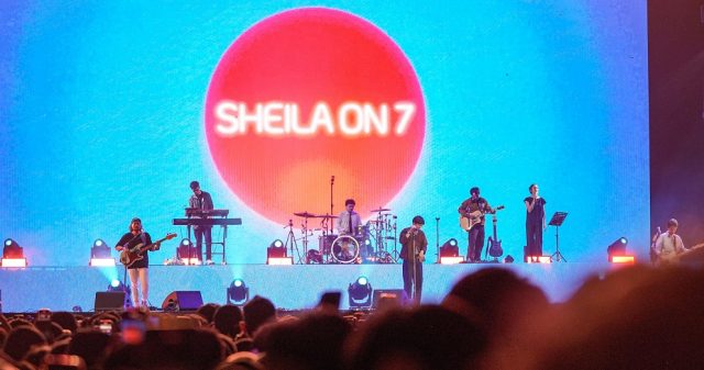 konser sheila on 7 (4) sheila on 7