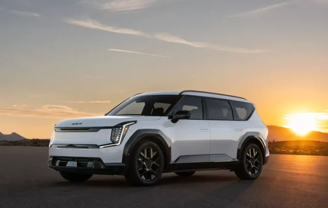 Kia-EV9-Nightfall-Edition-00020-1536x1026