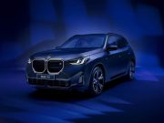 BMW Luncurkan X3 M50 Frozen Tanzanite Blue yang Berani di Salone del Mobile 2025