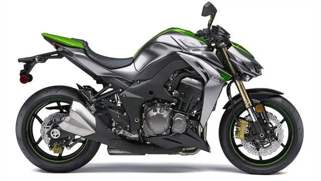 2013-eicma-2014-kawasaki-z1000-first-official-photos-and-specs