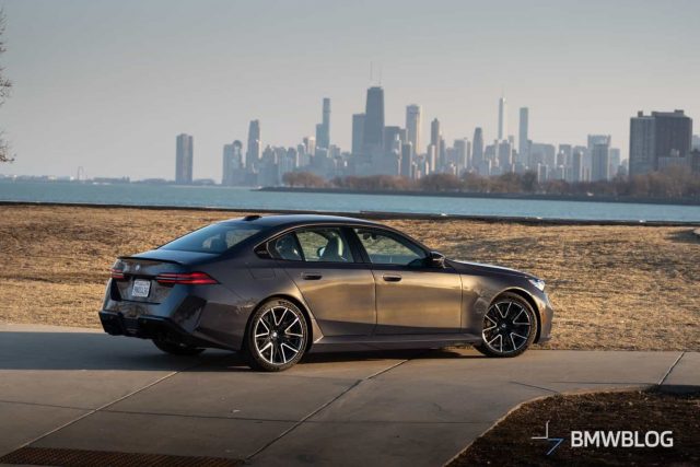 2025-bmw-m5-sepia-metallic-22-1536x1024
