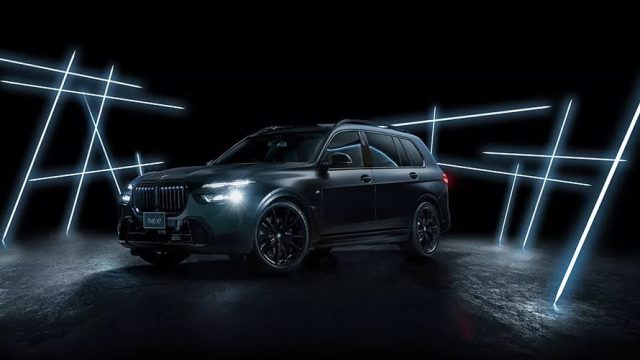 BMW-X7-BLACK-α-Special-Edition-5