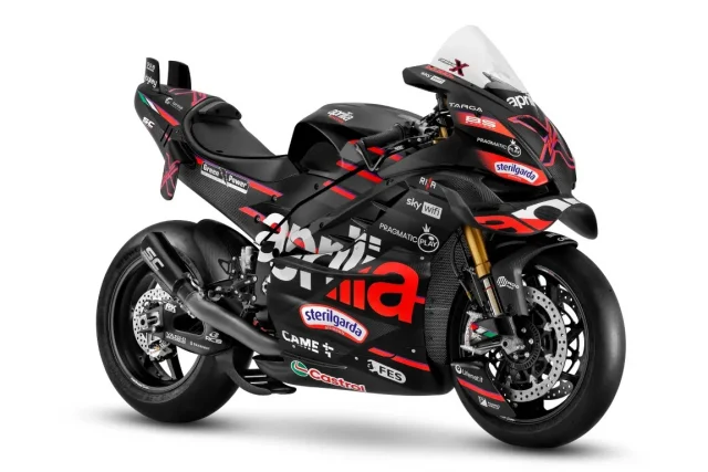 rsv4-x-gp-soldout-01