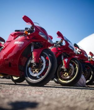 Ducati Heritage Contest menempatkan sepeda motor bersejarah para penggemar di jantung World Ducati Week 2026.