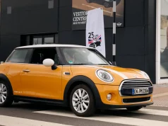 MINI Diesel Menempuh Satu Juta Kilometer dengan Mesin Asli