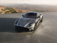 Hanya 50 Orang yang Akan Pernah Memiliki Aston Martin Vanquish V12 Terbaru yang Paling Langka