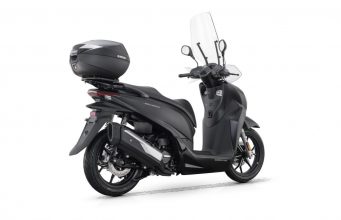 QJ Motor SQ 350 menjawab apa yang diinginkan pengendara dari skuter GT