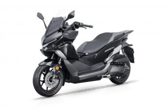 QJ MOTOR FORT 350 EVO menghadirkan tenaga 30 hp dan perlengkapan premium.