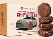 Toyota Menjual Sandwich Es Krim Seharga $86 untuk Memamerkan Kulkas Sienna