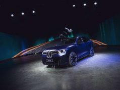 BMW iX5 2027 Difilmkan dengan Cat Biru Doff dan Interior Kulit Warna Kopi