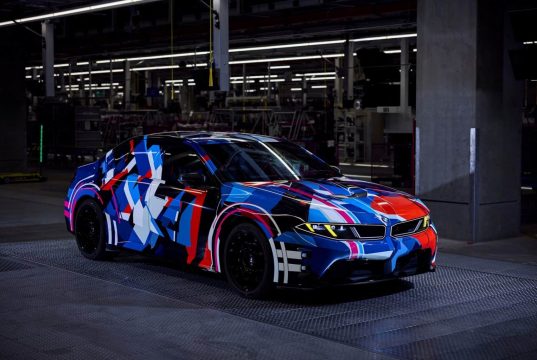 BMW Memberikan Kita Tampilan Terbaik Hingga Saat Ini pada M3 Listrik